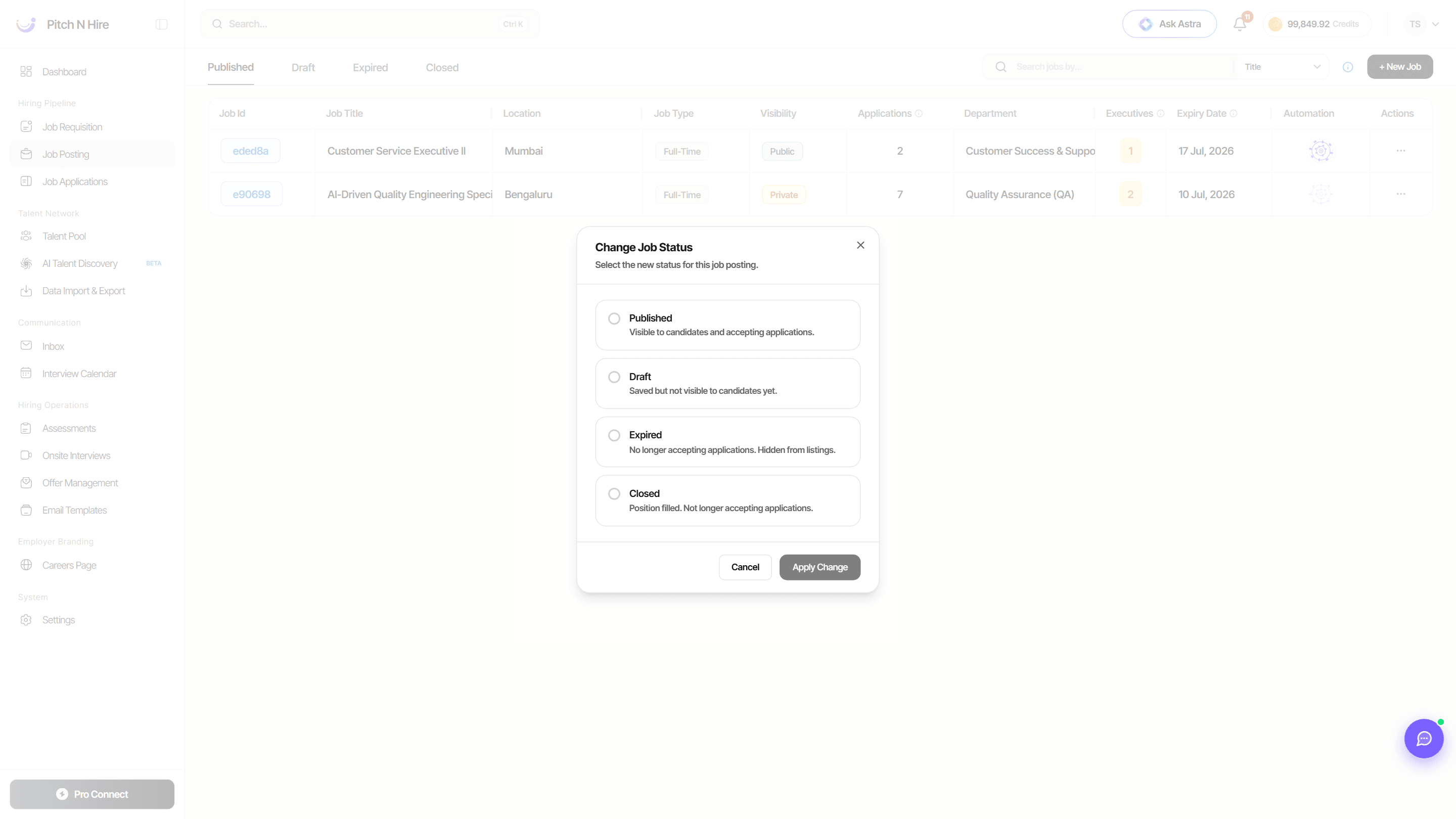Change Job Status modal with Published, Draft, Expired and Closed options and an Apply Change button
